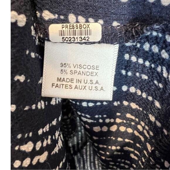 Misa Los Angeles Navy & White Carmen oversized Top - Picture 14 of 16